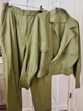Olive Green Women's Two-Piece Blazer & Trousers Set by